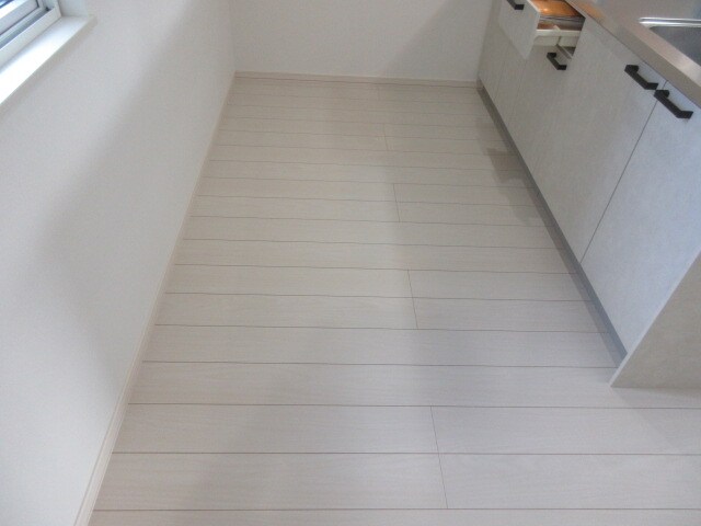 グラシアス緑ヶ丘の物件内観写真