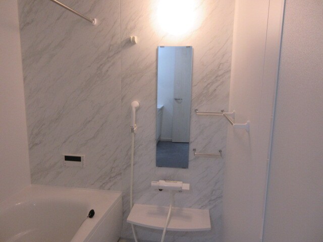 グラシアス緑ヶ丘の物件内観写真