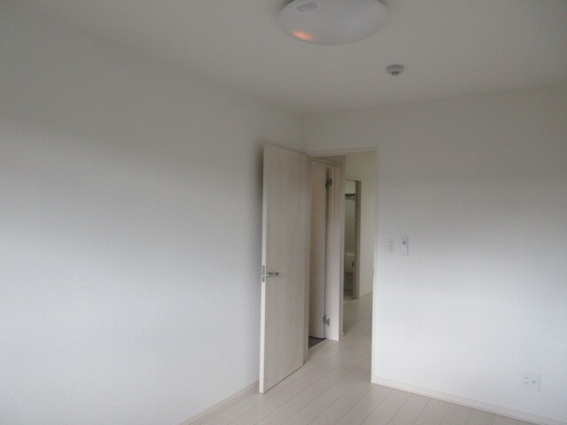 グラシアス緑ヶ丘の物件内観写真