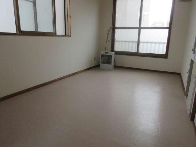 サンハイツ（東1南6）の物件内観写真