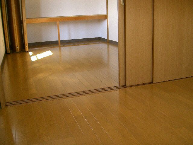 メゾンセリーヌの物件内観写真