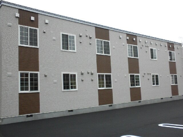 グランディアⅠの物件外観写真