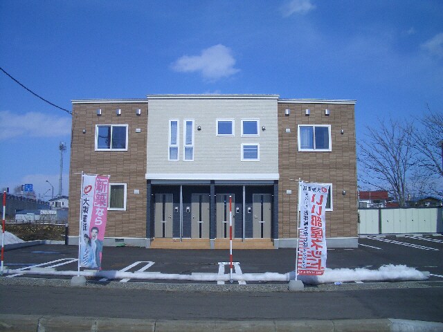 ルピナスⅠの物件外観写真