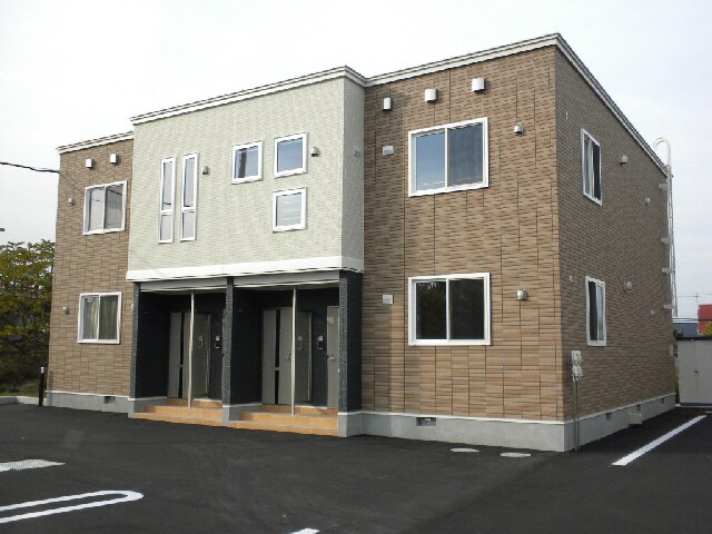 ルピナスⅠの物件外観写真