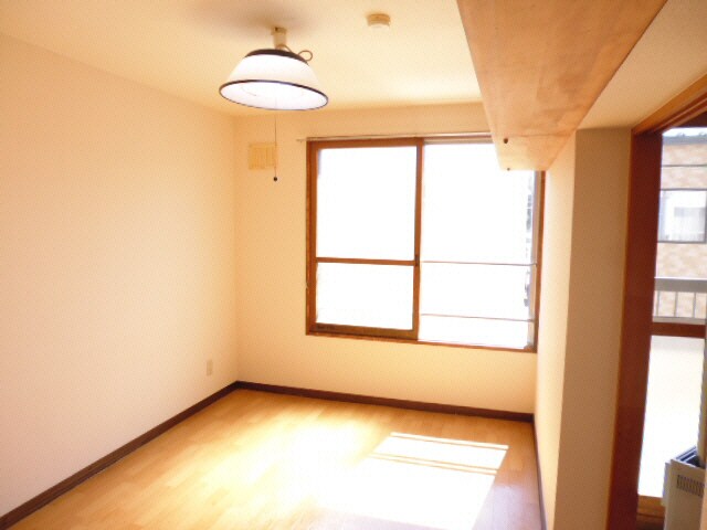 シャトーレの物件内観写真