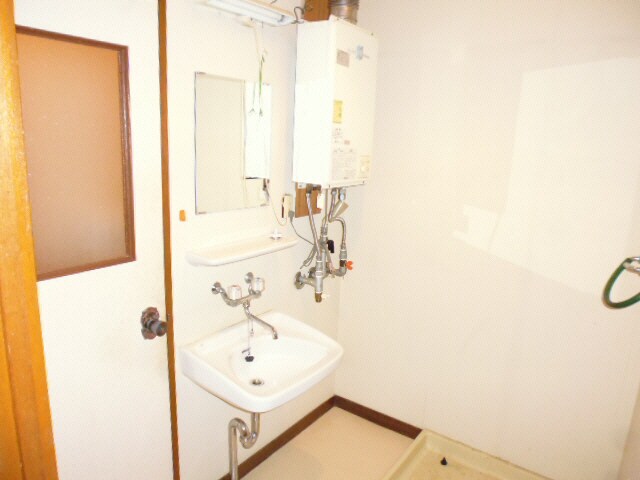 シャトーレの物件内観写真