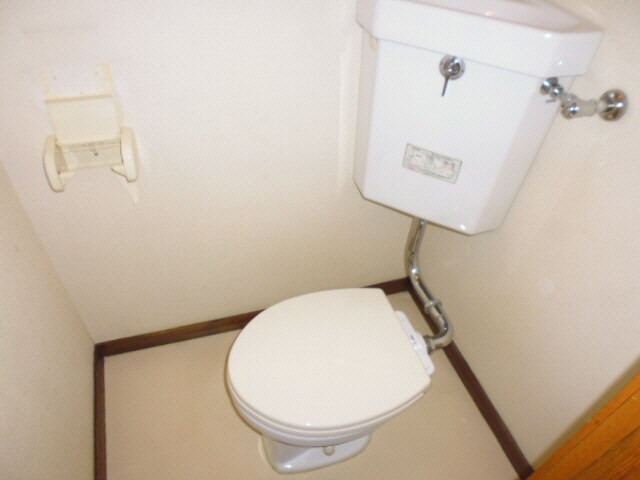 シャトーレの物件内観写真