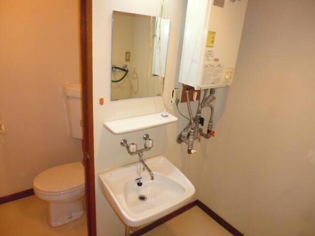 シャトーレの物件内観写真