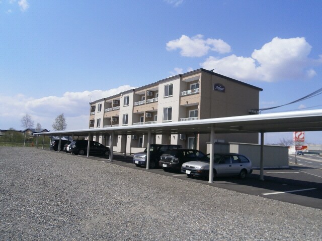 アルドゥールの物件外観写真