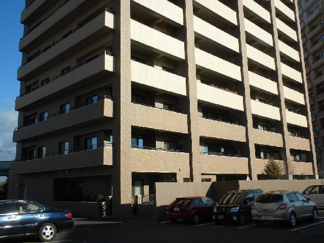 パシフィック西6条アネックスの物件外観写真