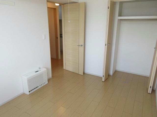 ガーディノディールズⅢの物件内観写真