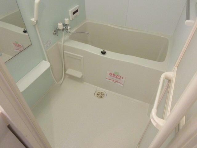 ガーディノディールズⅢの物件内観写真