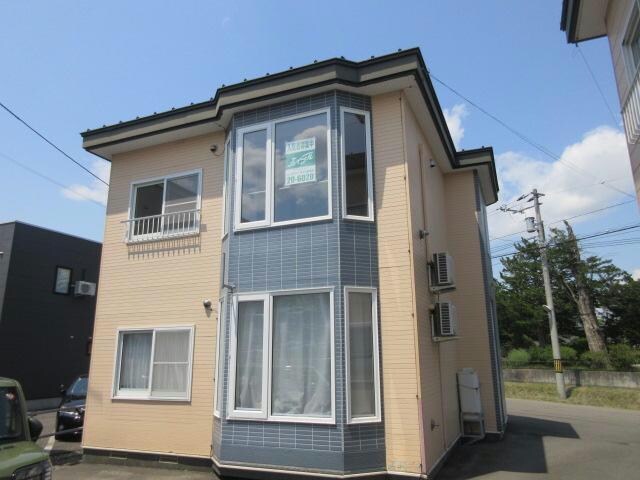 ノースフラッツW4・N4の物件外観写真