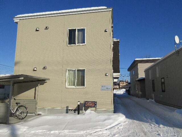 ジャスティの物件外観写真