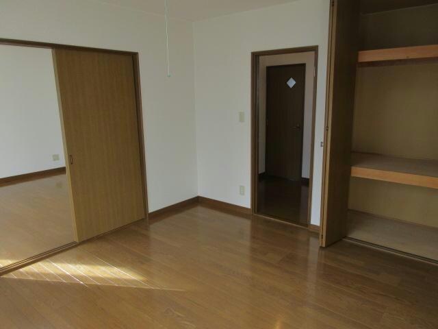 ネオルーセントの物件内観写真