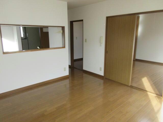 ネオルーセントの物件内観写真