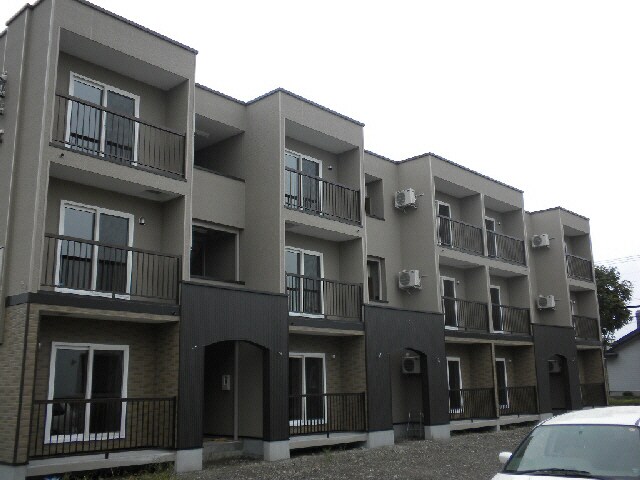 ヴィラ参番館の物件外観写真