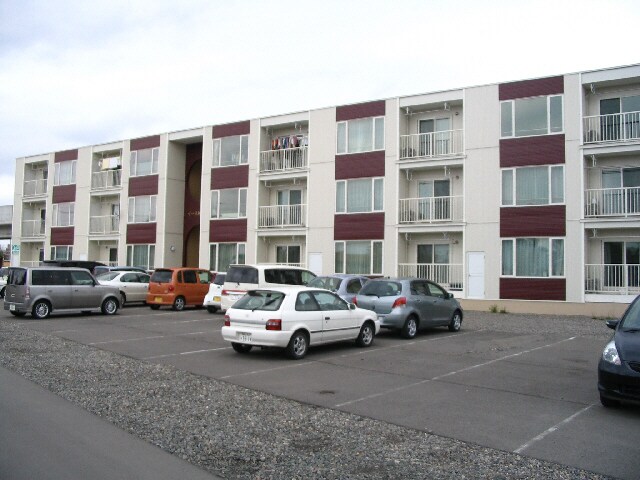 イーストシンセイの物件外観写真