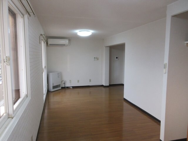 カーサ・プリオールⅤの物件内観写真