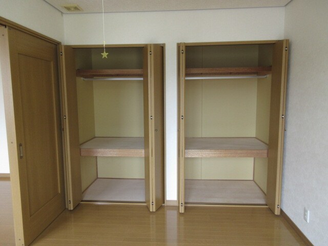 グリーンキャッスルの物件内観写真