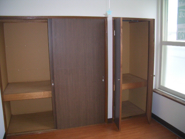 エスレイア共栄町の物件内観写真