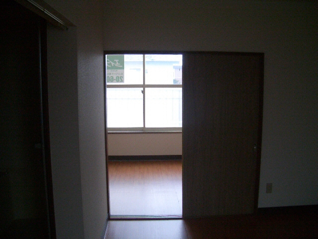 エスレイア共栄町の物件内観写真