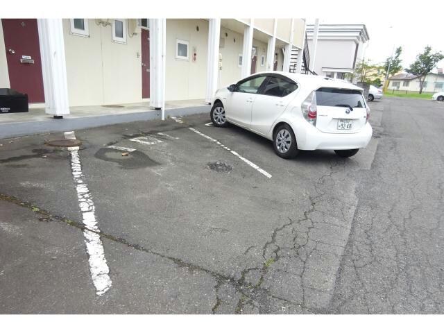 コーポラス大倉の物件外観写真