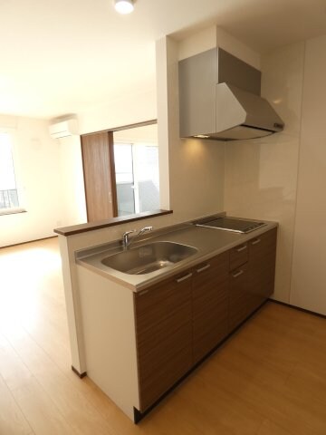 Corcovado（ｺﾙｺﾊﾞｰﾄﾞ）の物件内観写真