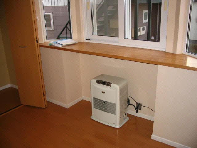 ヴィラ・ナヴォーナの物件内観写真