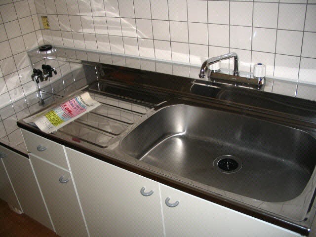 ヴィラ・ナヴォーナの物件内観写真