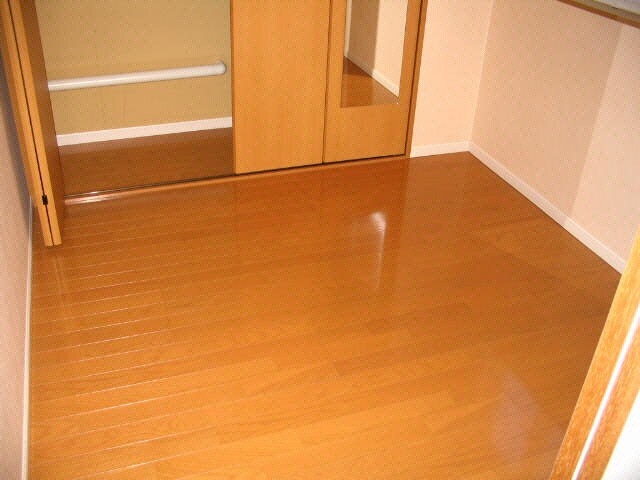 ヴィラ・ナヴォーナの物件内観写真