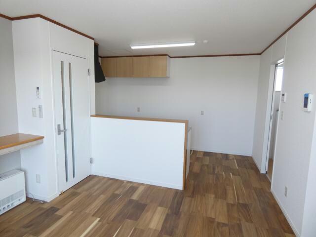 エマーブルⅣの物件内観写真