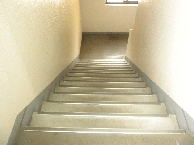 サンシャイン175の物件外観写真