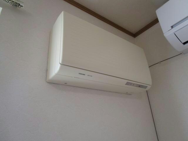 ロイウッドイーストの物件内観写真