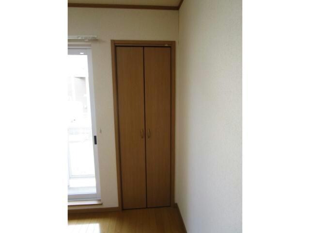 ロイウッドイーストの物件内観写真