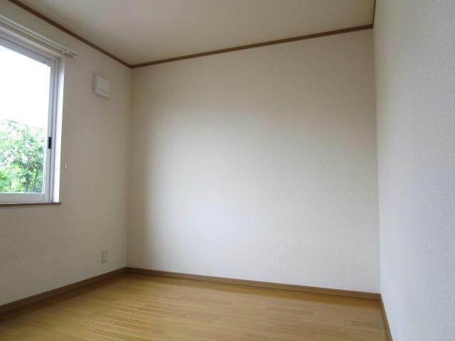 ロイウッドイーストの物件内観写真