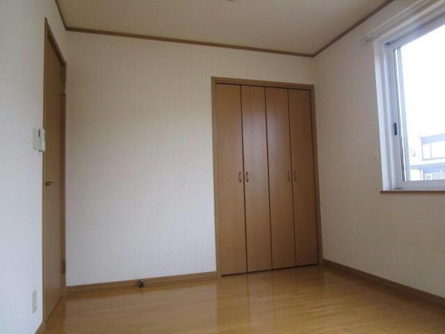 ロイウッドイーストの物件内観写真