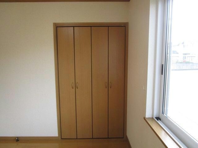 ロイウッドイーストの物件内観写真