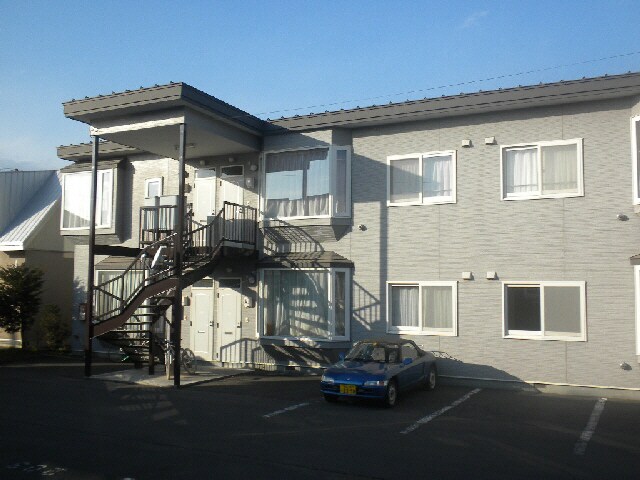 リトルフォレストの物件外観写真