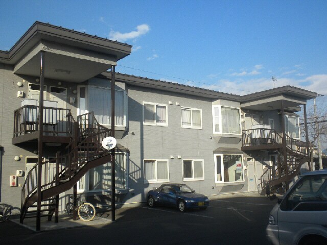 リトルフォレストの物件外観写真