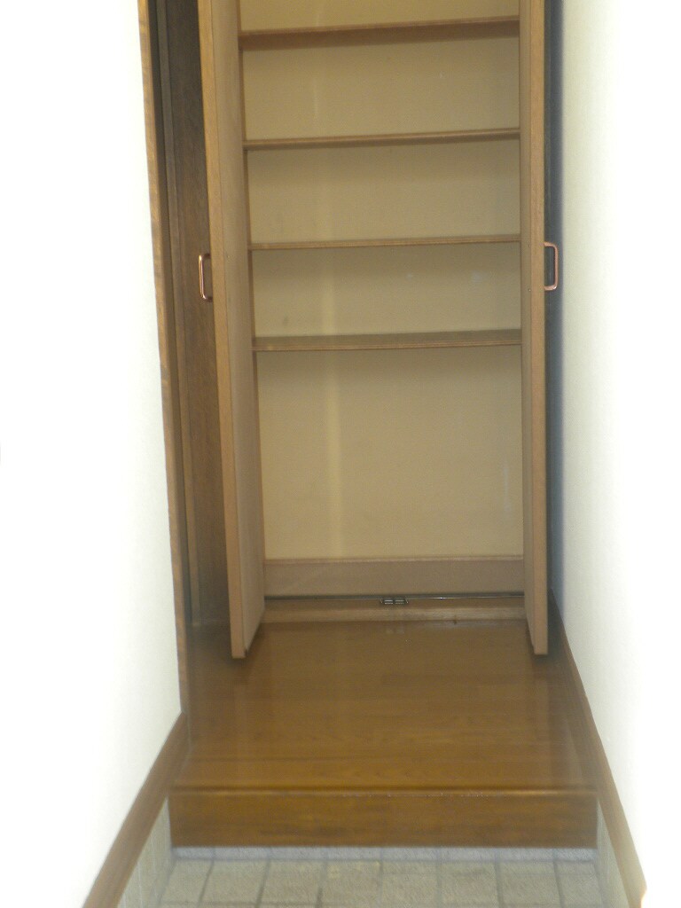 リトルフォレストの物件内観写真