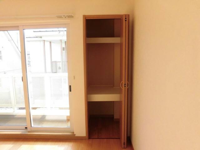 ロイウッドイーストの物件内観写真