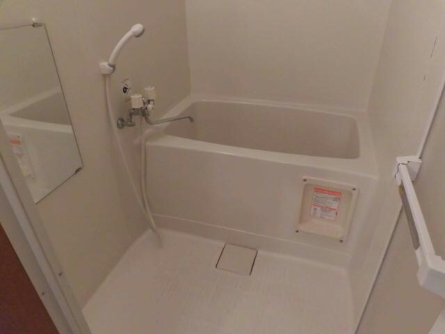 ロイウッドイーストの物件内観写真