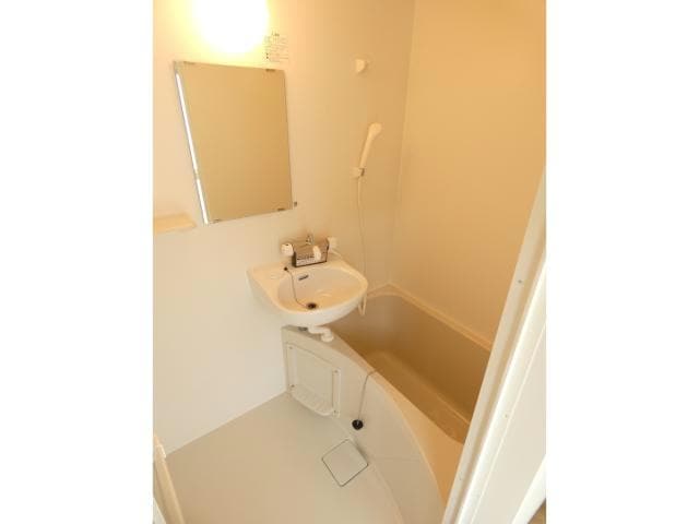 ビレッジハウス帯広2号棟の物件内観写真