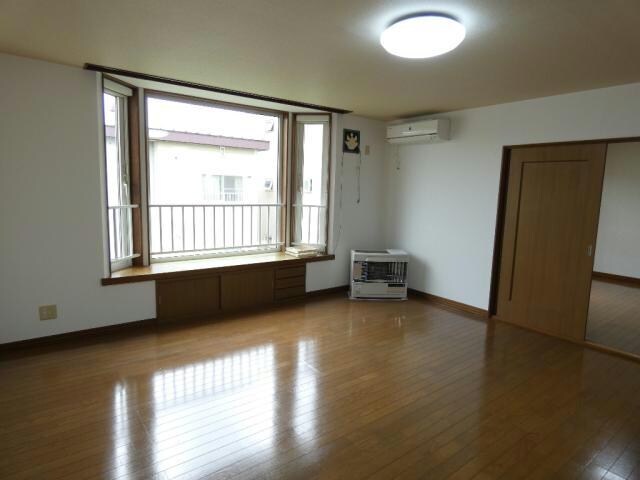 プレイス16の物件内観写真