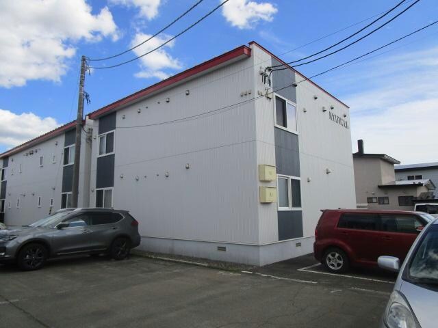 ハウスアバンセ　Ａ棟の物件外観写真