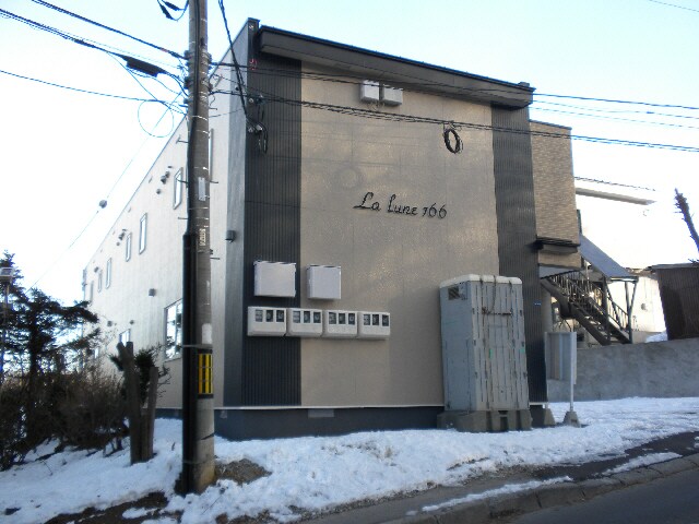 ラリュンヌ166の物件外観写真