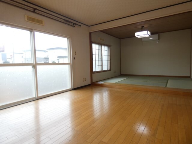 西21南2借家（ムサシ邸）の物件内観写真