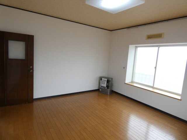 西21南2借家（ムサシ邸）の物件内観写真