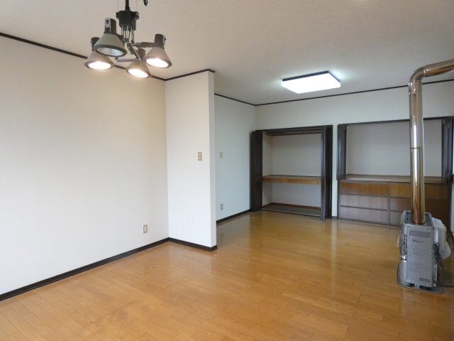 西21南2借家（ムサシ邸）の物件内観写真